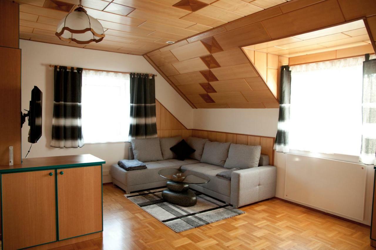 Ferienwohnung Peklar Arnfels Esterno foto